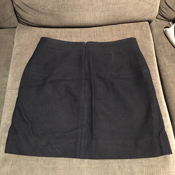 Navy J. Crew wool skirt size 10 - Picture 2 of 2